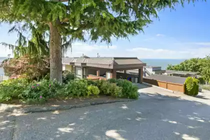 Neighborhood Park Photo Near 15095 Royal Avenue, White Rock, BC
