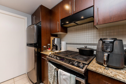 Basement Recreation Room Photo of 301 583 Beach Crescent, Vancouver, BC