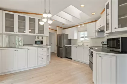 Kitchen Island Photo of 14 62790 Flood Hope Road, Hope, BC