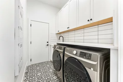 Loft / Bonus Room Photo of 2472 Glenwood Avenue, Port Coquitlam, BC