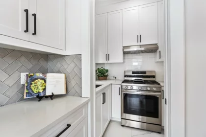 Pantry Photo of 2472 Glenwood Avenue, Port Coquitlam, BC