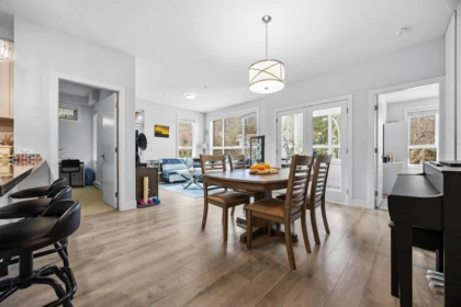 Office / Den Photo of 205 2960 151 Street, Surrey, BC