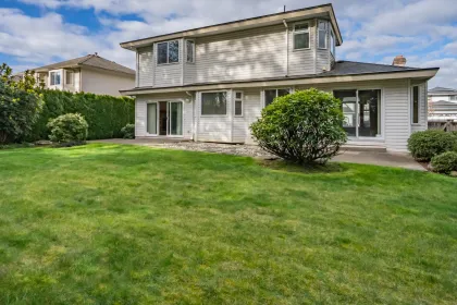 Aerial View of 2983 Southern Crescent, Abbotsford, BC
