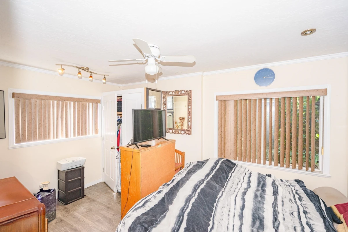 Family Room Photo of 11618 203 Street, Maple Ridge, BC