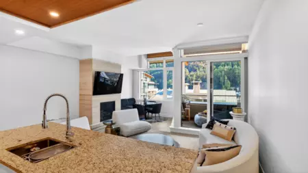 506 6687 Nelson Avenue, West Vancouver, BC, West Vancouver — Apartment/Condo for sale