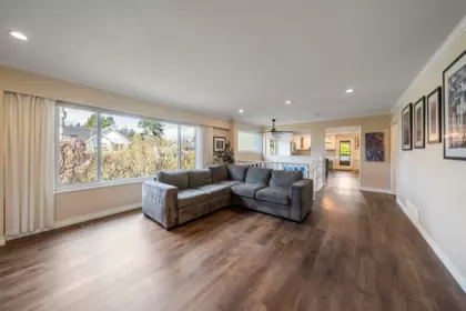 Breakfast Nook Photo of 260 54a Street, Delta, BC