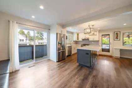 260 54a Street, Delta, BC, Delta — Single Family Residence for sale