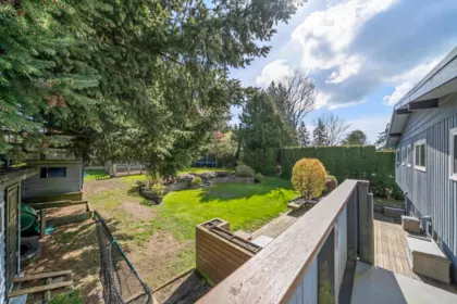 Front Yard Photo of 260 54a Street, Delta, BC