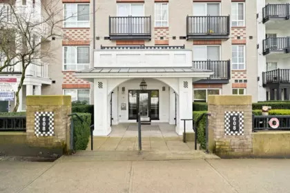 417 608 Como Lake Avenue, Coquitlam, BC, Coquitlam — Apartment/Condo for sale