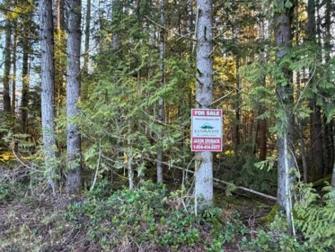 Kitchen Island Photo of BLOCK C Lockyer Road, Roberts Creek, BC