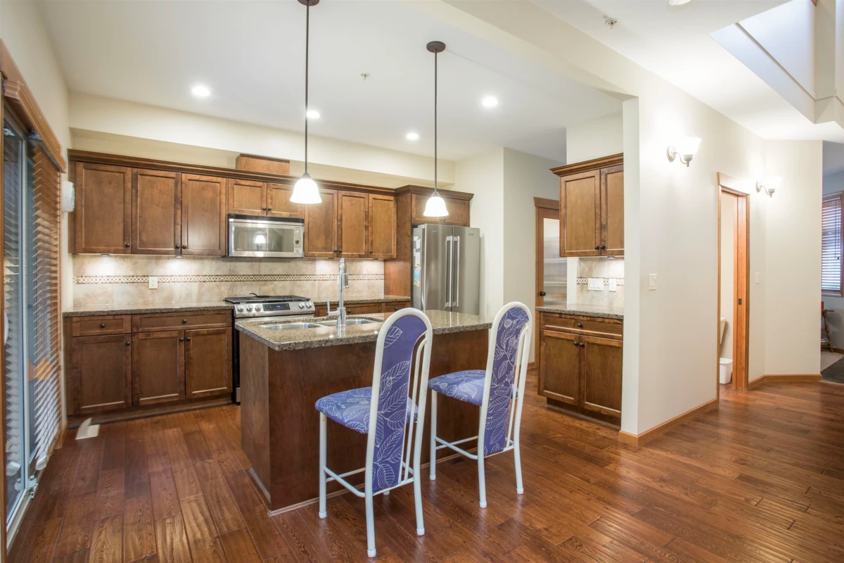 Family Room Photo of 64 24185 106b Avenue, Maple Ridge, BC