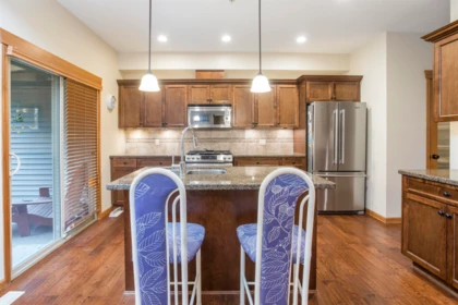 Kitchen Photo of 64 24185 106b Avenue, Maple Ridge, BC