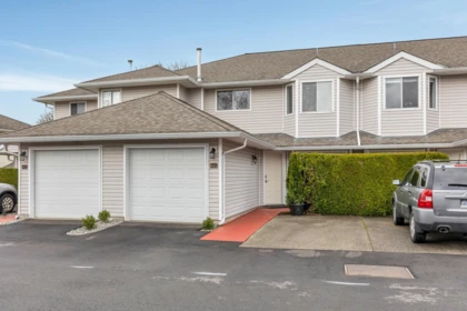 39 21928 48 Avenue, Langley, BC, Langley — Townhouse for sale