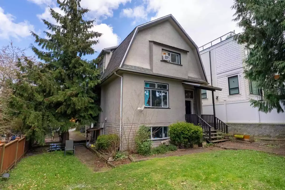 Exterior Rear Photo of 2703 Ward Street, Vancouver, BC