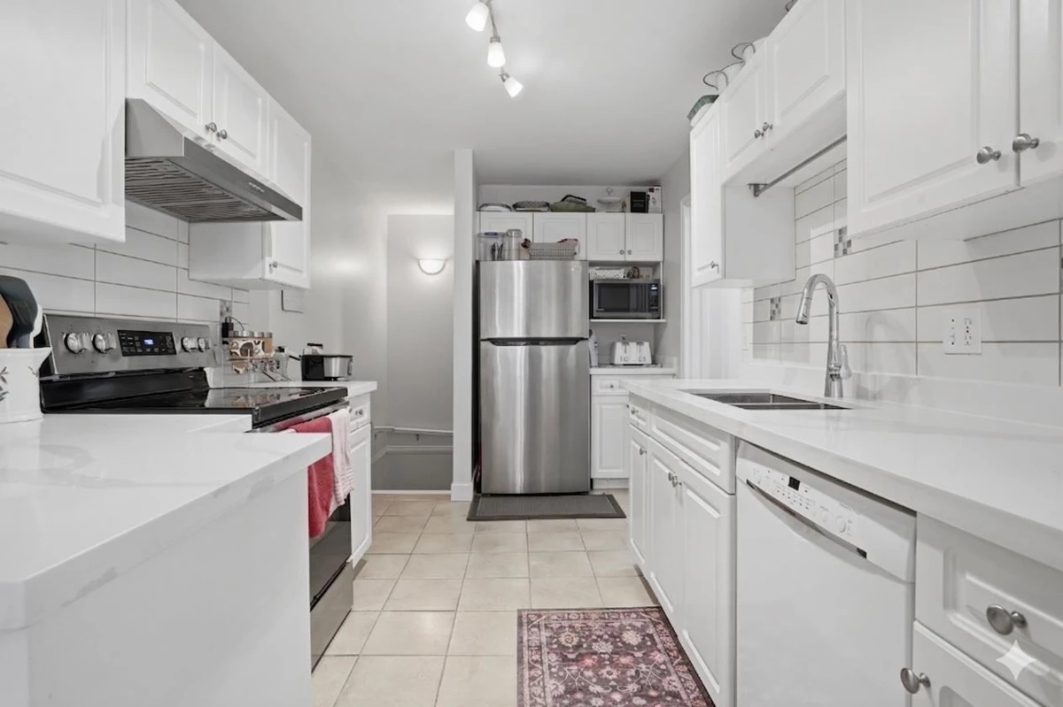 Family Room Photo of 5 7901 13th Avenue, Burnaby, BC