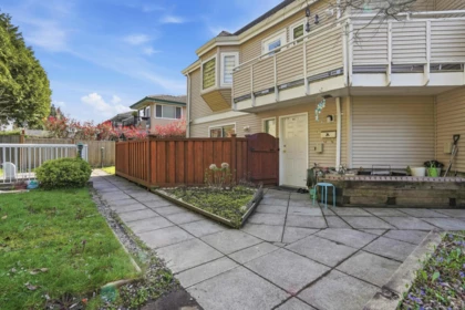 Laundry Room Photo of 5 7901 13th Avenue, Burnaby, BC