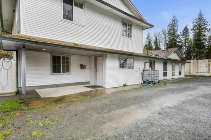 Front Yard Photo of 41750 Bowman Road, Yarrow, BC