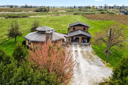 20066 Mcneil Road, Pitt Meadows, BC, Pitt Meadows — Single Family Residence for sale