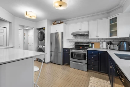 Pantry Photo of 304 25 Richmond Street, New Westminster, BC