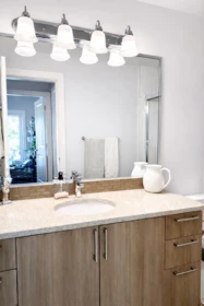Primary Bathroom Photo of 103 11566 224 Street, Maple Ridge, BC