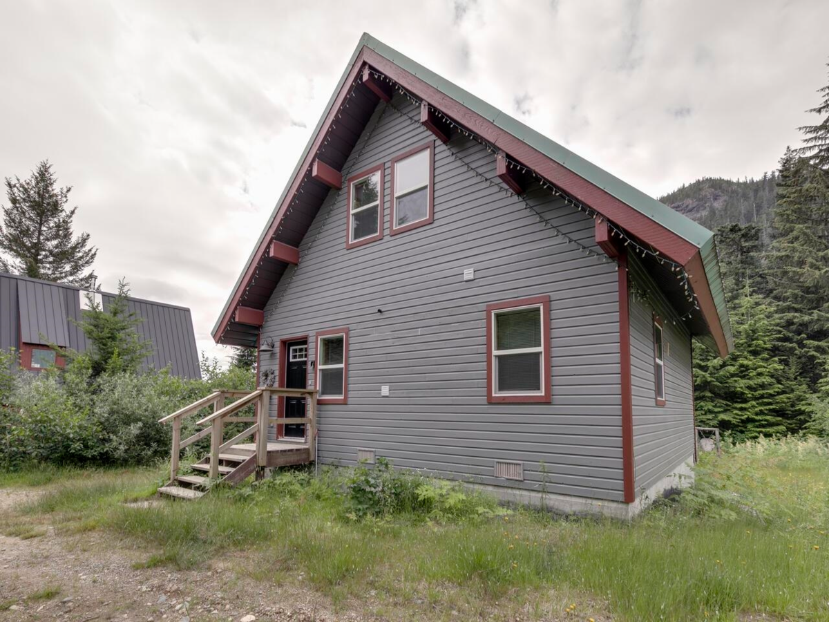 Exterior Rear Photo of 46880 Sakwi Creek Road, Mission, BC
