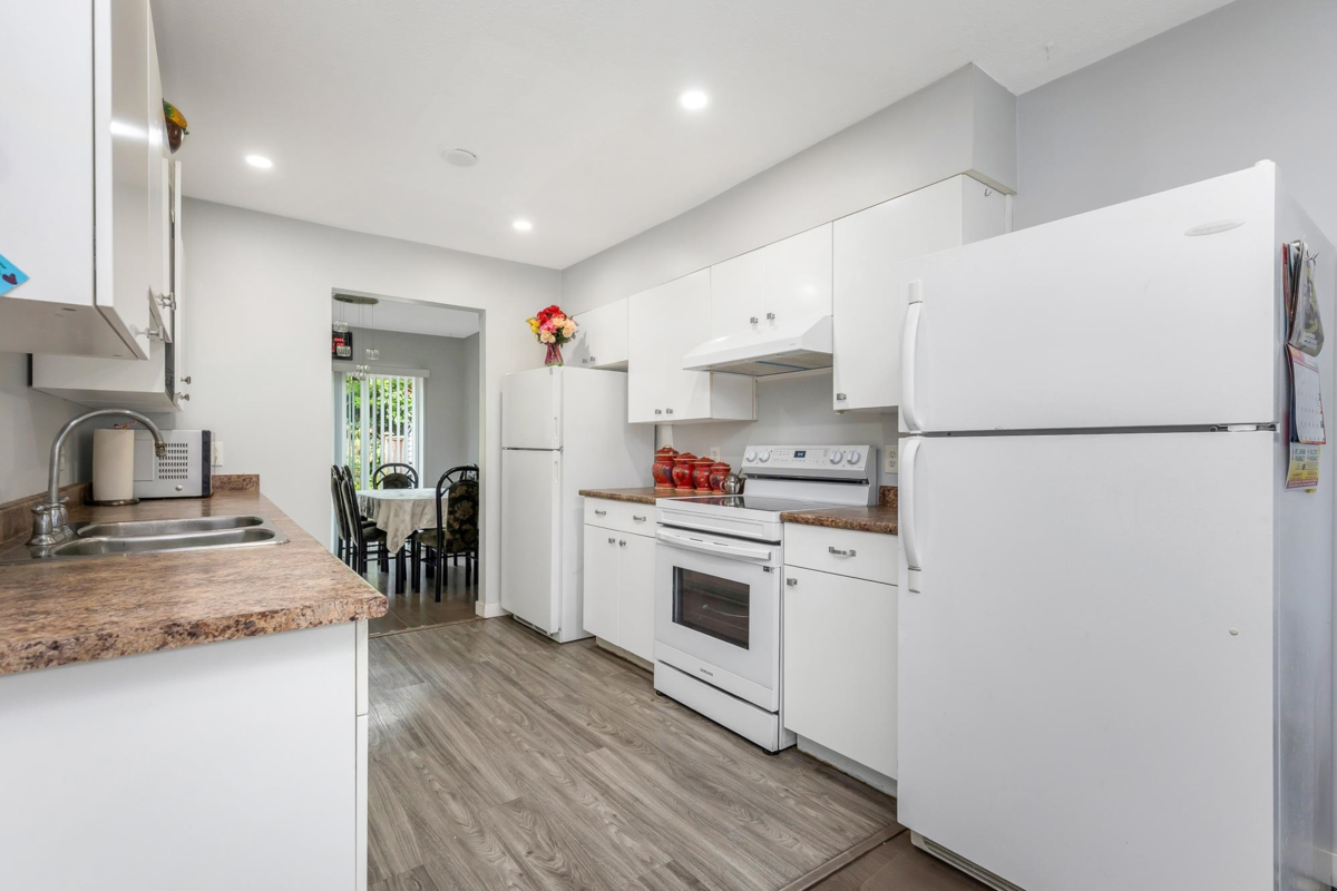 Family Room Photo of 18 36060 Old Yale Road, Abbotsford, BC
