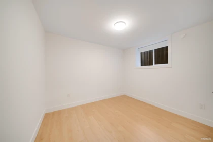 Walk-In Closet Photo of 5958 Hardwick Street, Burnaby, BC