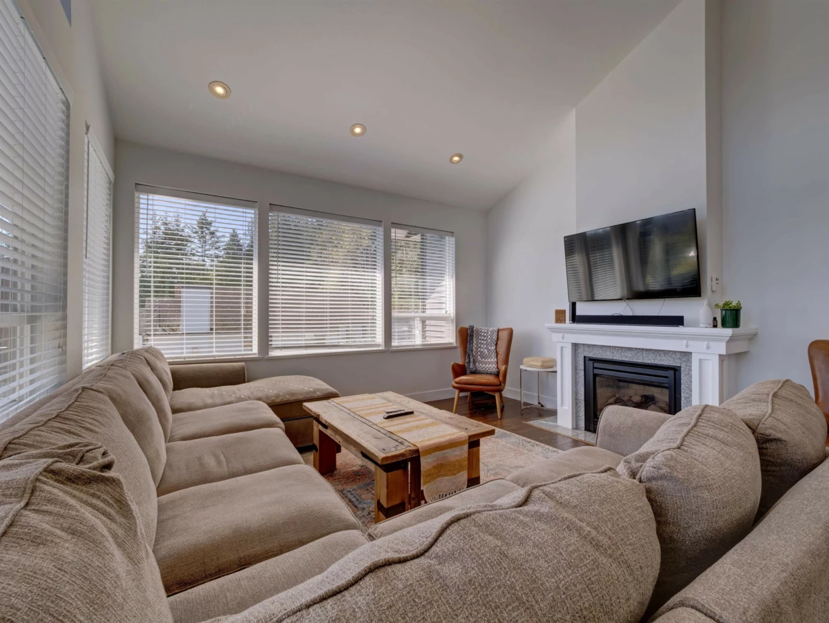 Exterior Rear Photo of 825 Bayview Heights Road, Gibsons, BC