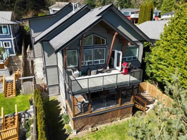 Garden / Landscaping Photo of 825 Bayview Heights Road, Gibsons, BC