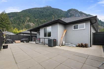 Backyard Photo of 47 20118 Beacon Road, Hope, BC