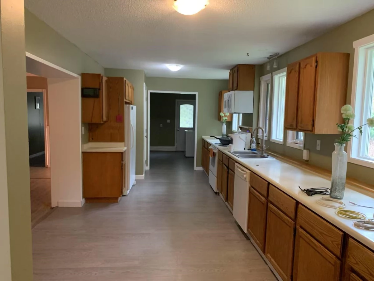 Family Room Photo of 48301 Chilliwack Lake Road, Sardis - Chwk River Valley, BC
