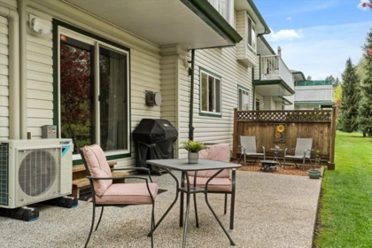 Hot Tub / Spa Photo of 11 34250 Hazelwood Avenue, Abbotsford, BC