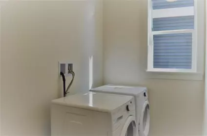 Primary Bathroom Photo of 11036 Buckerfield Drive, Maple Ridge, BC