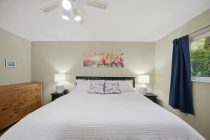 Bedroom 3 Photo of 4057 Marine Drive, Burnaby, BC