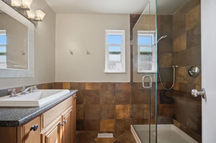 Office / Den Photo of 4057 Marine Drive, Burnaby, BC