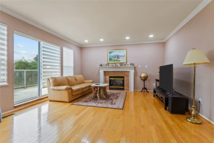 9149 Briar Road, Burnaby, BC, Burnaby — Single Family Residence for sale