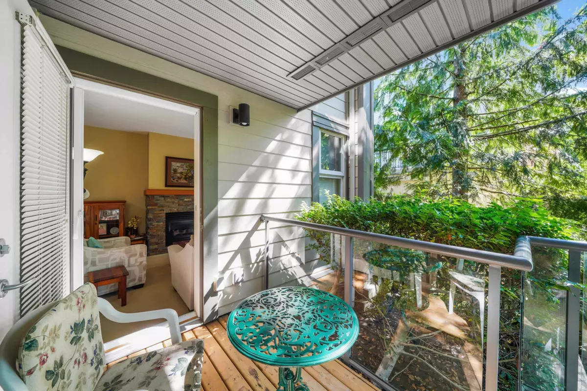 Family Room Photo of 208 188 W 29 Street, North Vancouver, BC