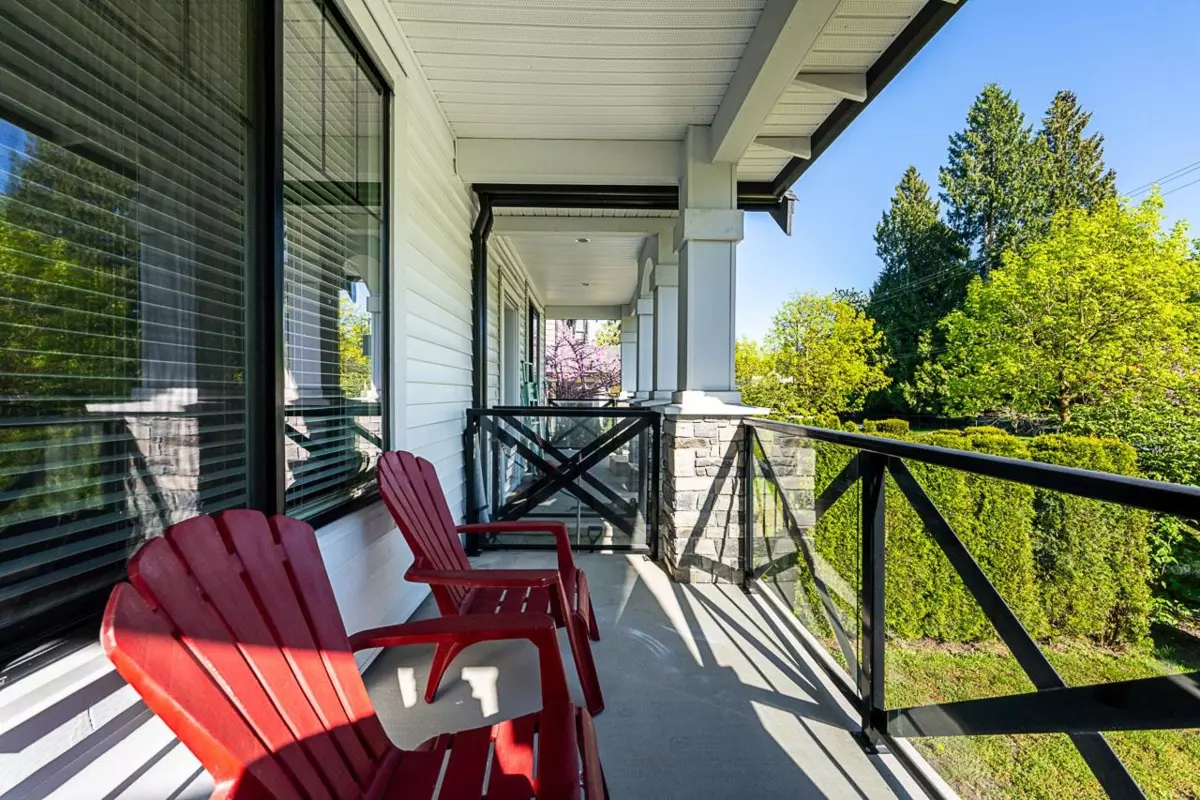 Family Room Photo of 142 6030 142 Street, Surrey, BC