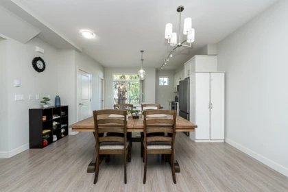 Breakfast Nook Photo of 142 6030 142 Street, Surrey, BC