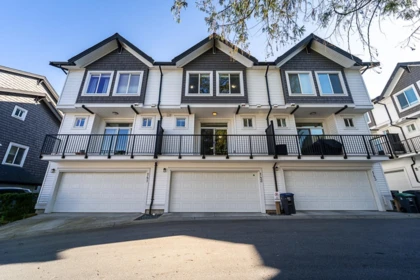142 6030 142 Street, Surrey, BC, Surrey — Townhouse for sale