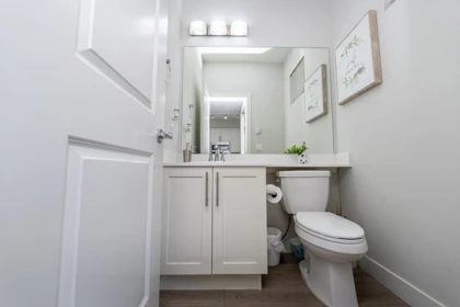 Guest Bathroom Photo of 142 6030 142 Street, Surrey, BC