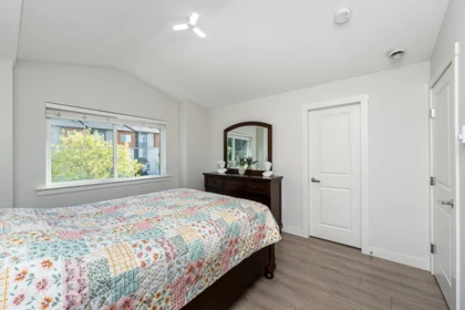 Mudroom Photo of 142 6030 142 Street, Surrey, BC
