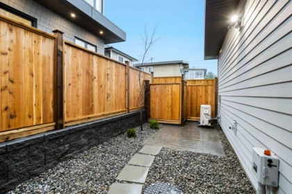 Office / Den Photo of 3277 Graveley Street, Vancouver, BC