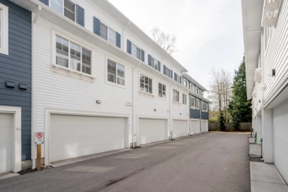 Swimming Pool Photo of 60 158 171 Street, White Rock, BC