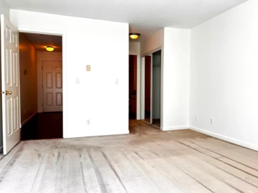 Entry Foyer Photo of 313 9299 121 Street, Surrey, BC