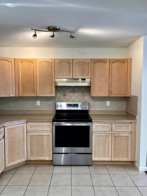Kitchen Photo of 313 9299 121 Street, Surrey, BC