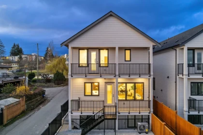 3 4432 Irmin Street, Burnaby, BC, Burnaby — Half Duplex for sale