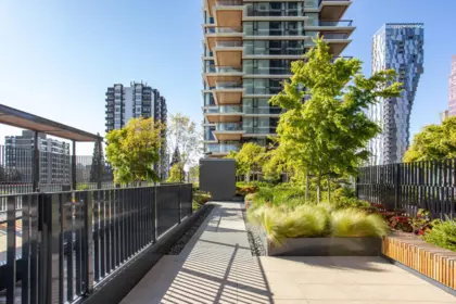 Backyard Photo of 1606 1482 Robson Street, Vancouver, BC