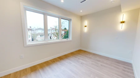 Breakfast Nook Photo of 1 2528 Turner Street, Vancouver, BC