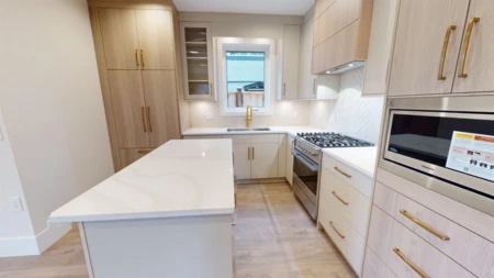 Pantry Photo of 1 2528 Turner Street, Vancouver, BC